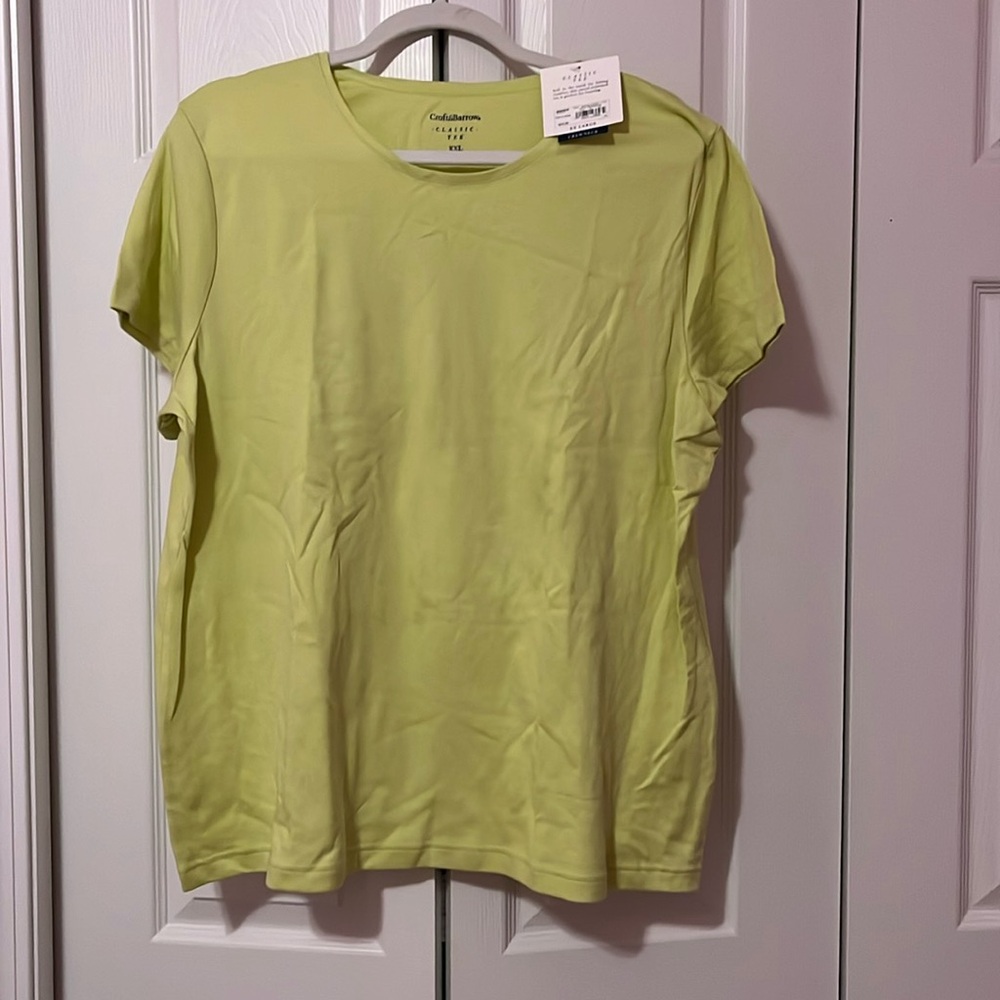 Light green classic tee